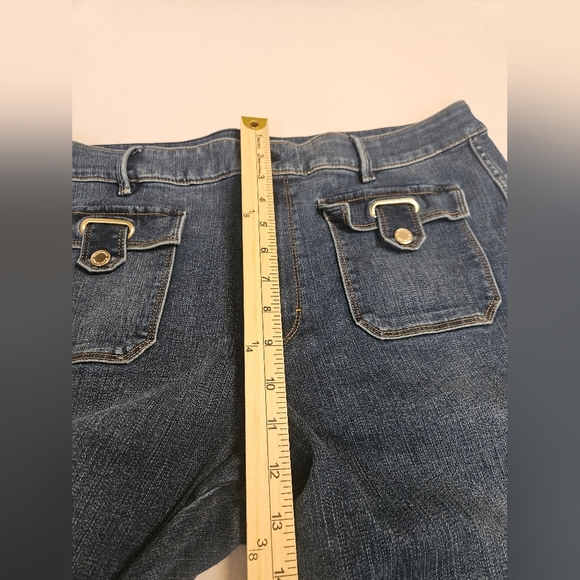 White House Black Market ,Size 16L The Boot Crop Women's Blue Jeans. - Picture 5 of 11